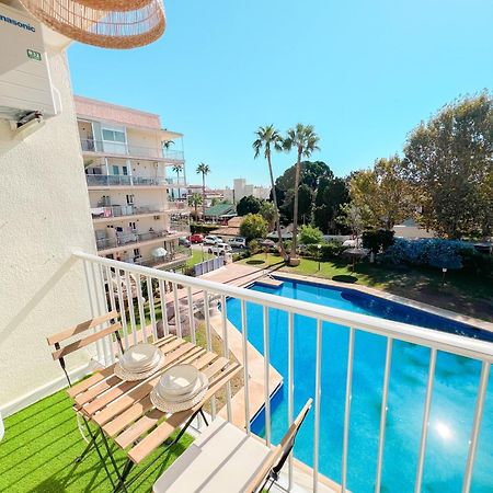 Apartamento Carihuela Park Palace a 600 metros de la playa Torremolinos Exterior foto